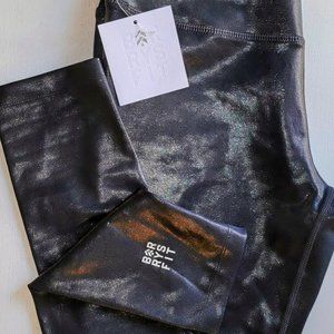 Barry's  fit women's legging